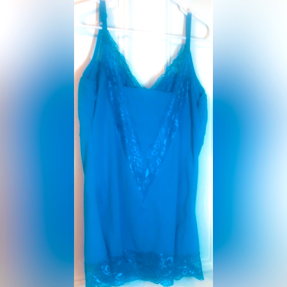 Rhonda Shear Camisole Women’s Plus Size 1x Aqua Blue With Lace Trim Intimates
